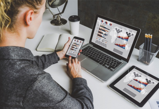 Up-to-date-learning Improve Your Sales Training in 4 Easy Ways using a Blended Learning Approach